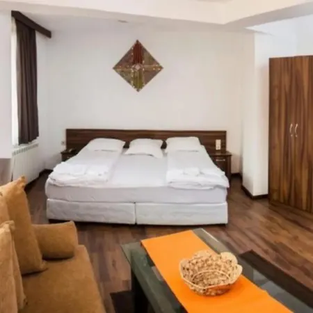 Apart Otel Borche *