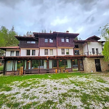 Borche Family Homes 4*