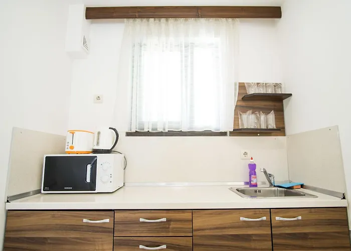 Borche Family Homes פמפורובו